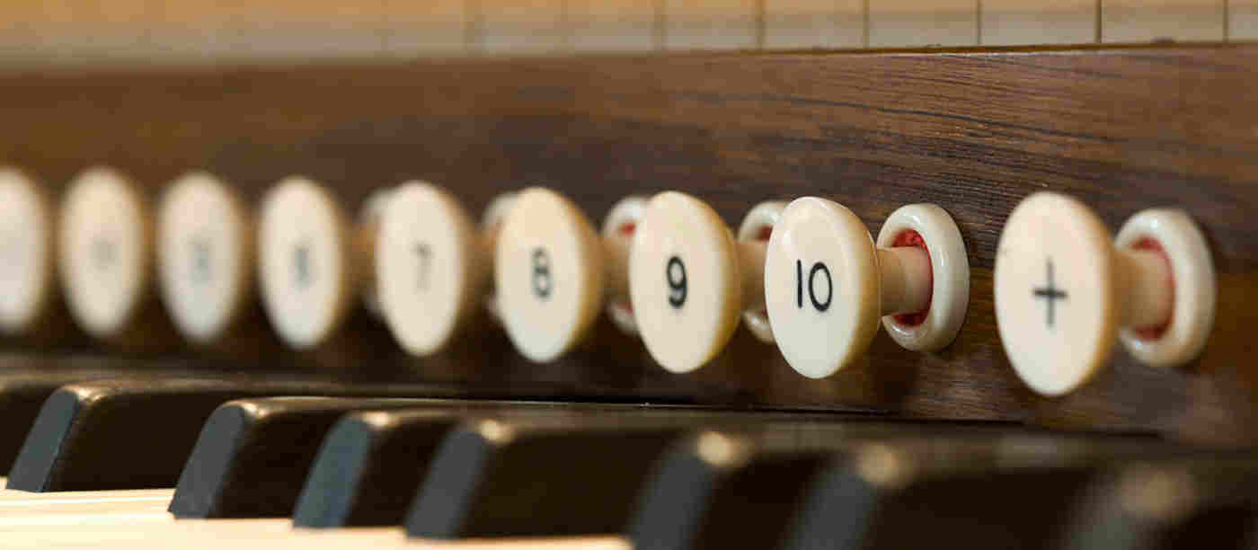 Sunday organ recitals