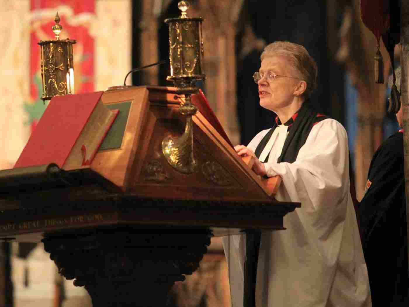 Canon Jane Sinclair reads a lesson