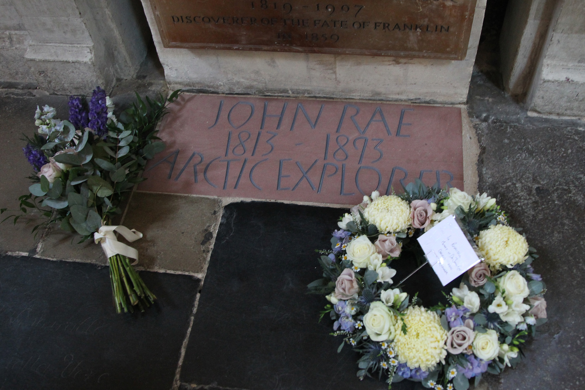 Arctic explorer's memorial unveiled