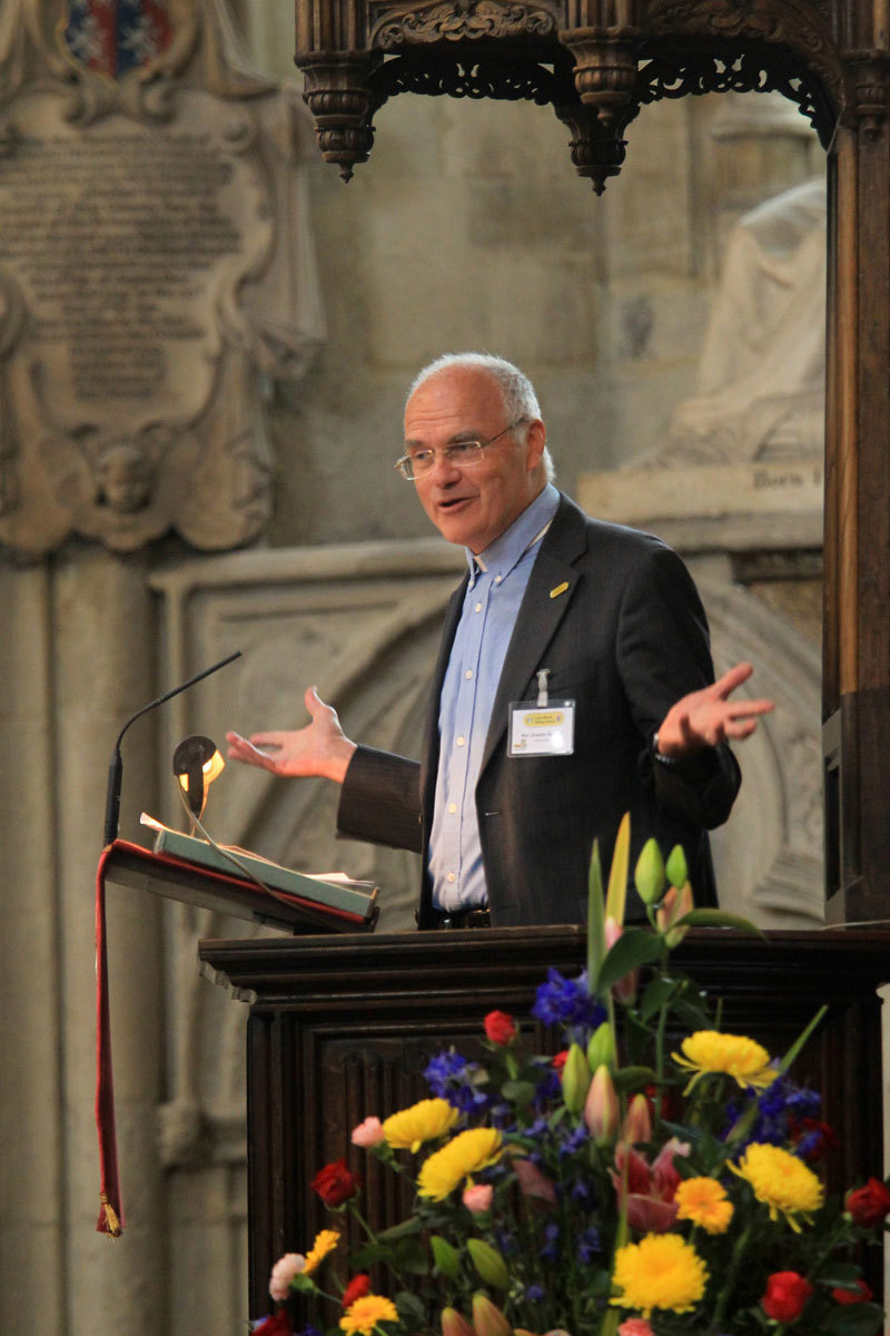The Reverend Graeme Skinner, a family member affected by addiction, reads a Testimony