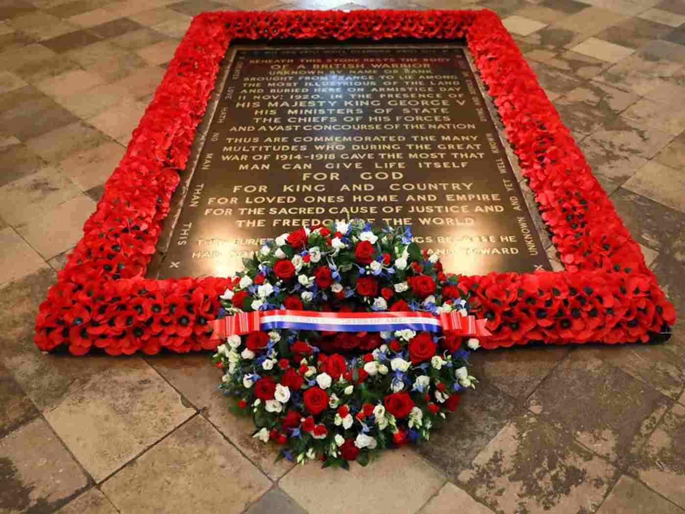 The wreath laid by the President and First Lady