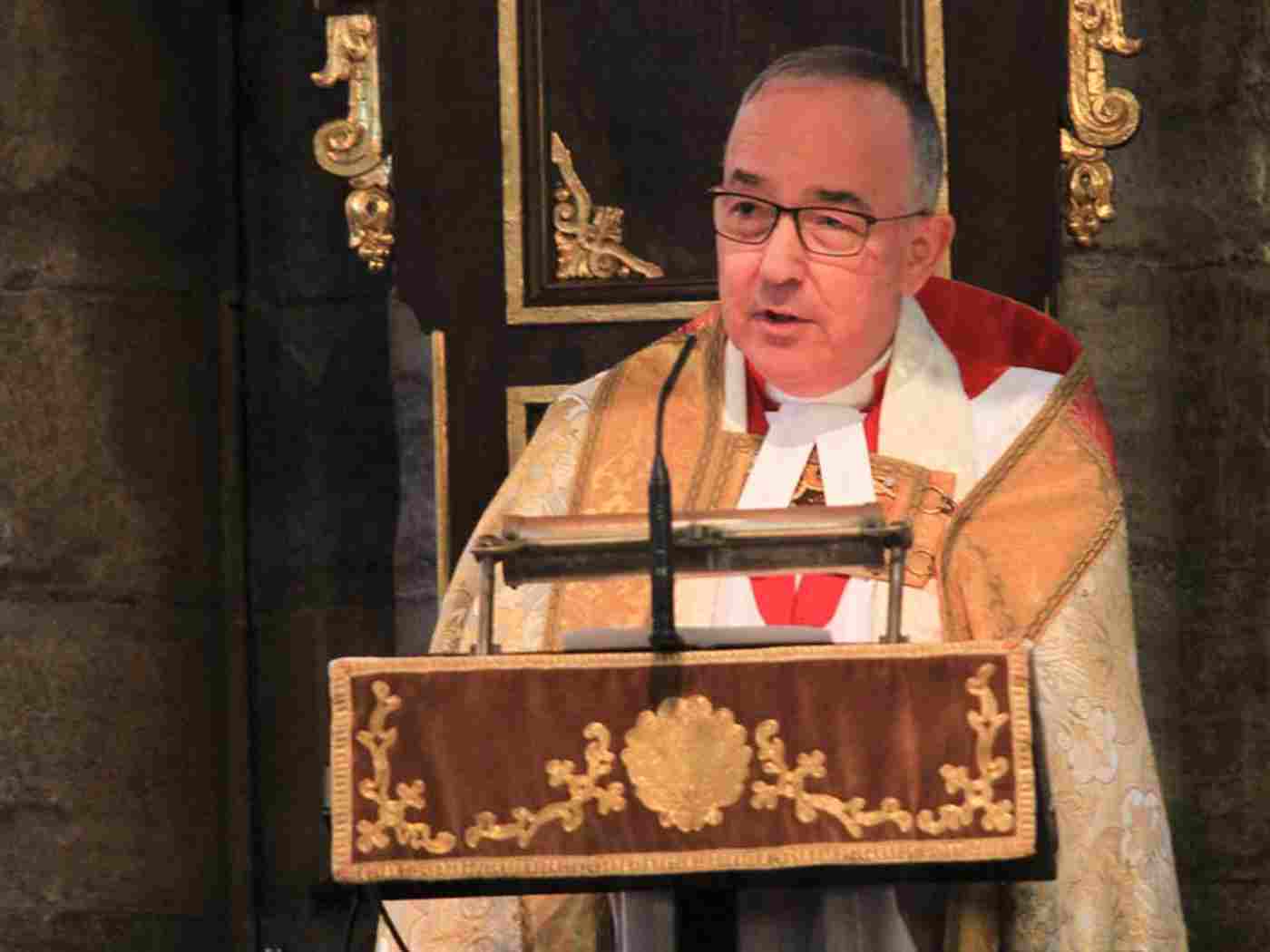 The Dean gives The Address