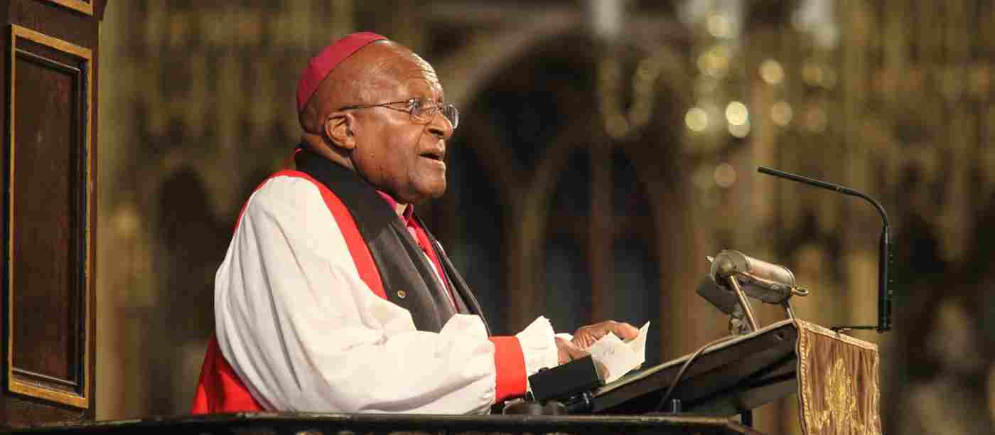 Desmond Tutu speaking at the Abbey