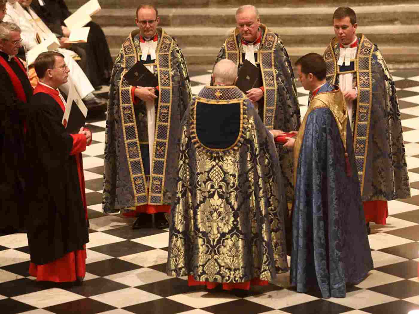The Dean-designate reads the Oaths