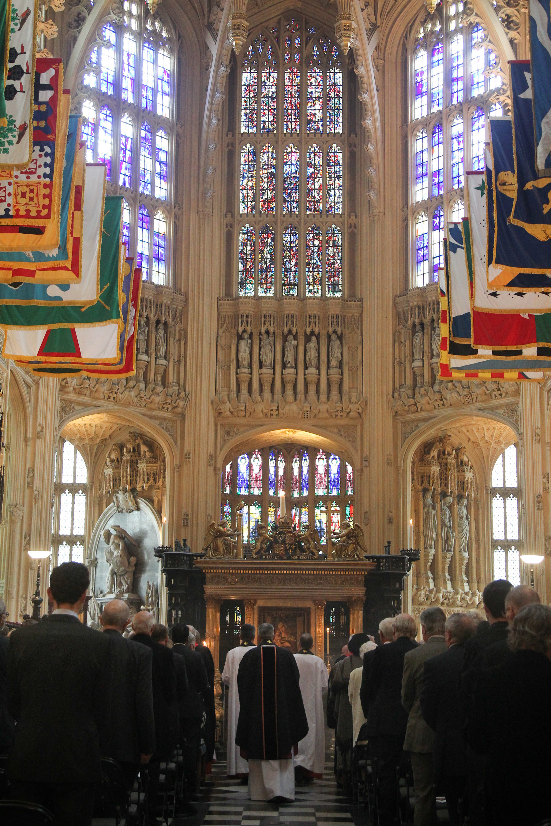 A Requiem Mass on the anniversary of the death of Henry VII was held in the Lady Chapel on 21st April
