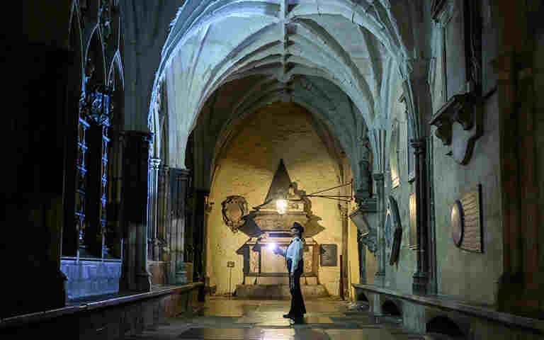 A night in the life of the Beadles