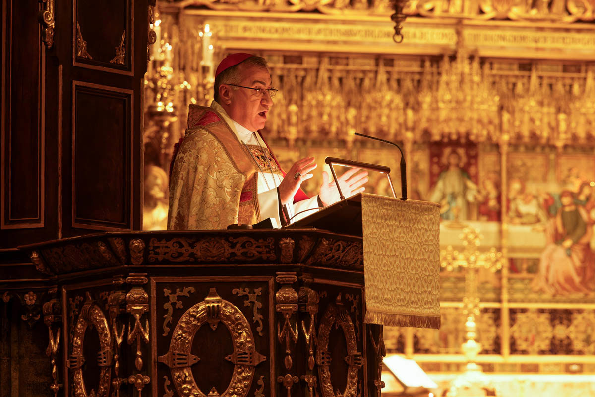 Archbishop Wards speaking at the Great Pulpit