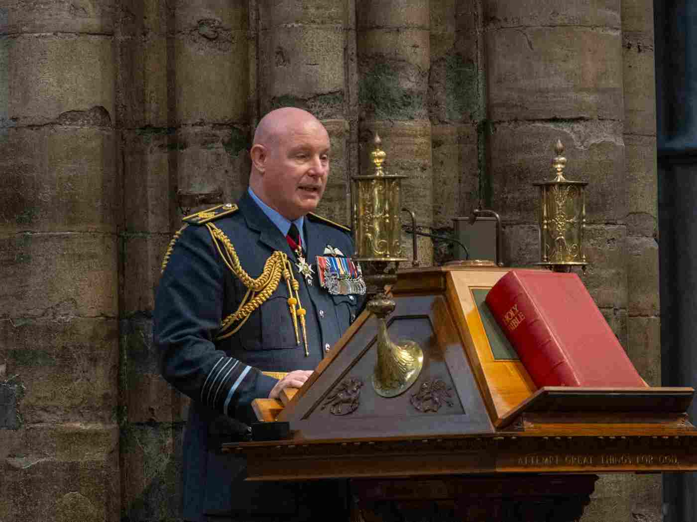 ACM Harv Smyth reads from 1 Corinthians
