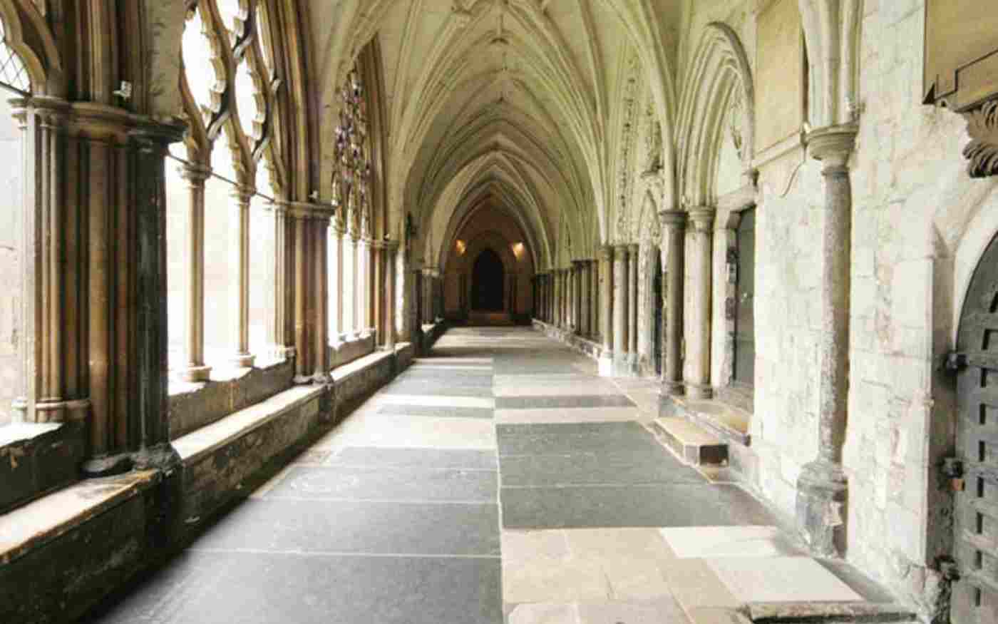 Elizabeth Hollingworth