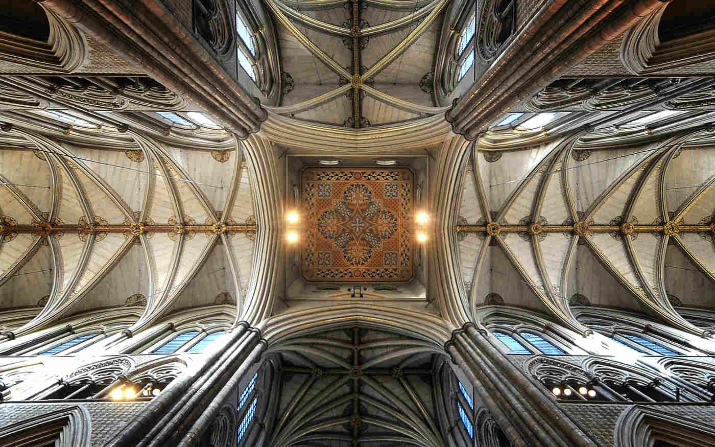 The ceiling of the lantern in Westminster Abbey, at the centre is a patterned panel
