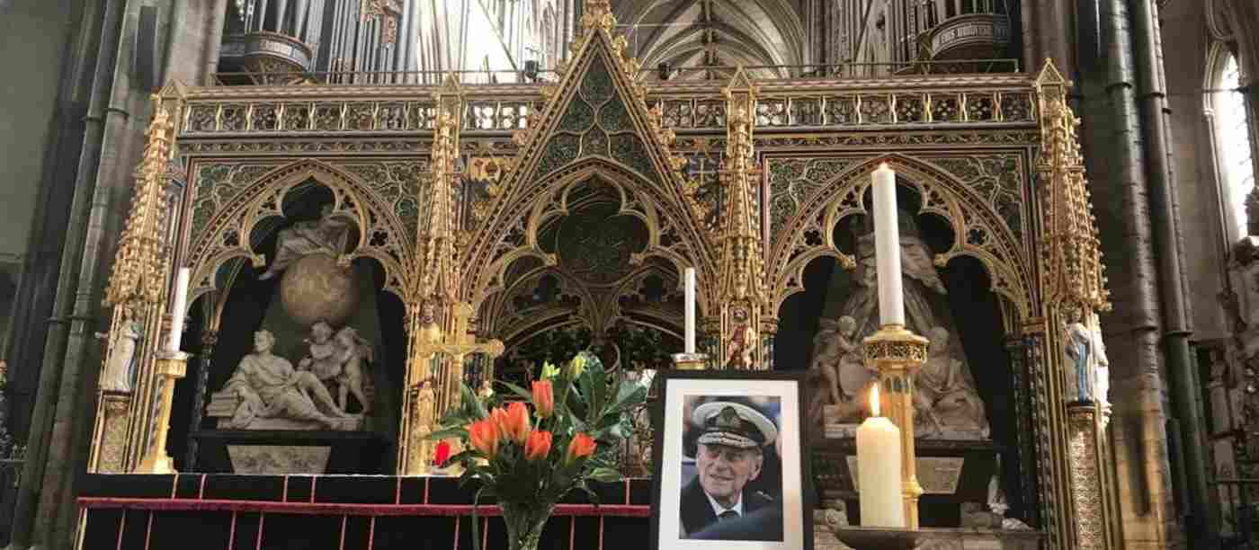 Abbey open for private prayer and worship this weekend