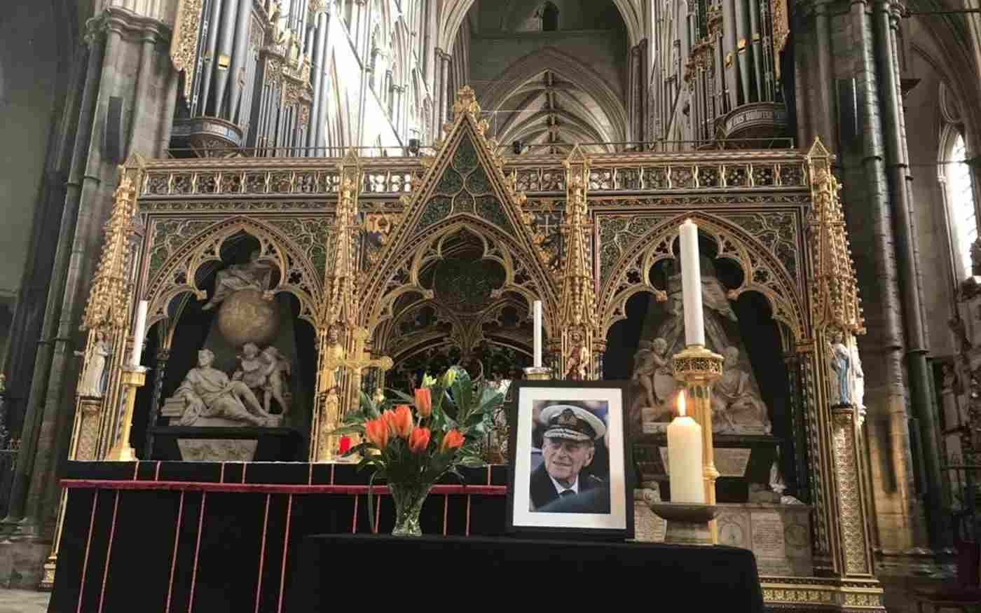 Abbey open for private prayer and worship this weekend