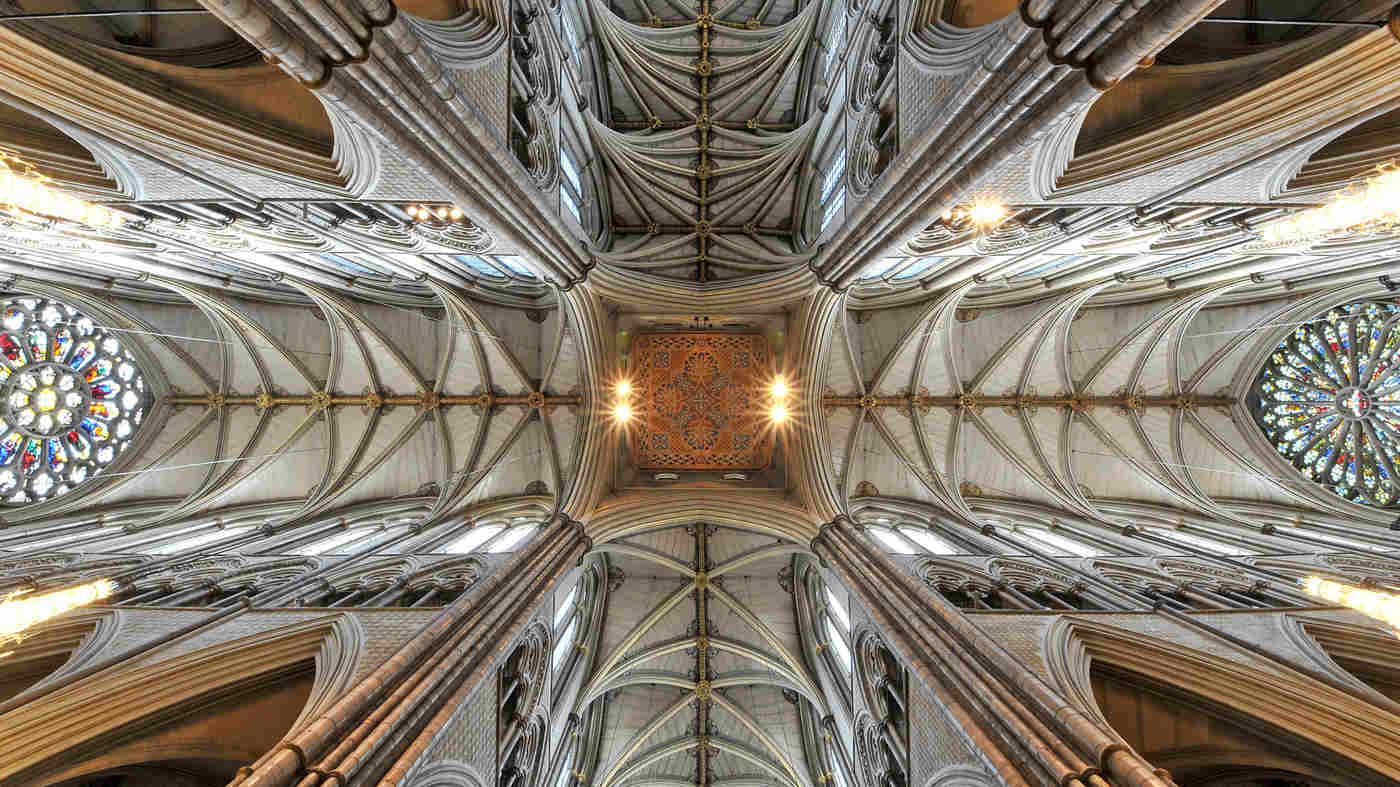 The glory of the Lord filled his temple