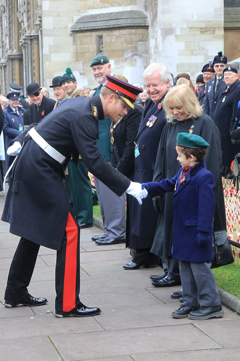 Prince Harry meets a 6 year old Harry, nephew of Lt. Aaron Lewis who was killed in Afghanistan in 2008