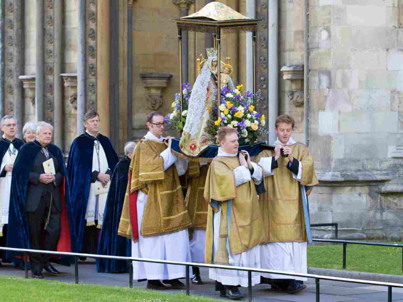 The image is processed into the Abbey