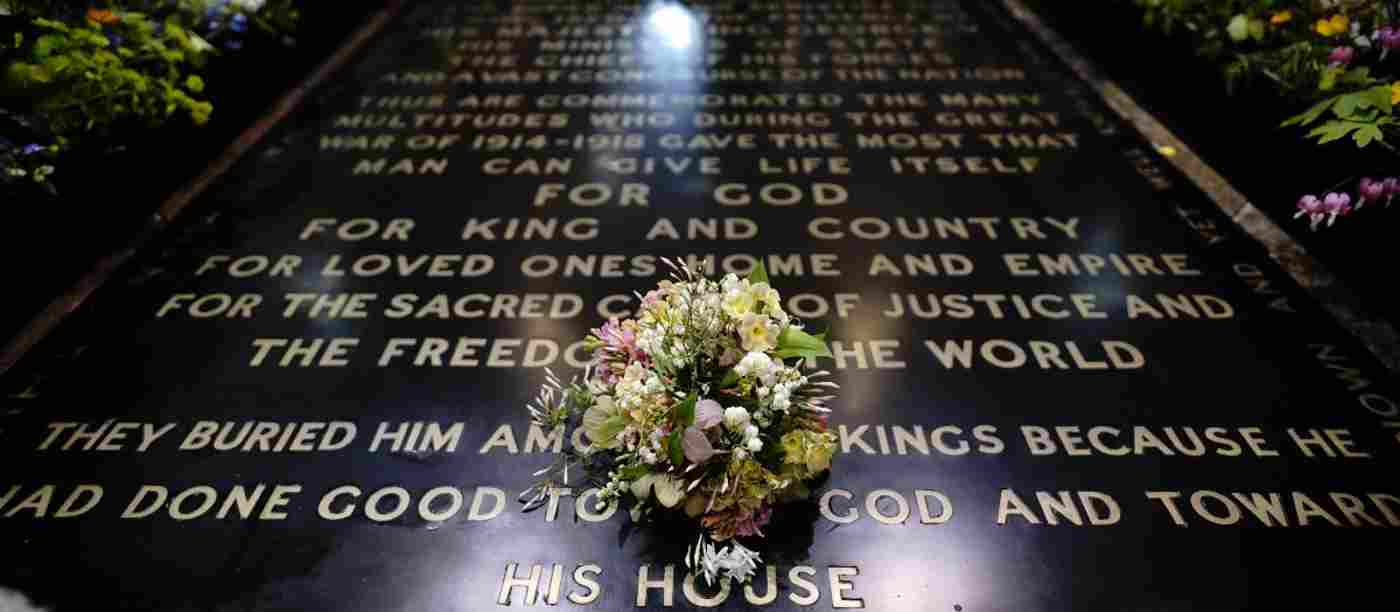 Queen's Coronation bouquet on the Grave of the Unknown Warrior