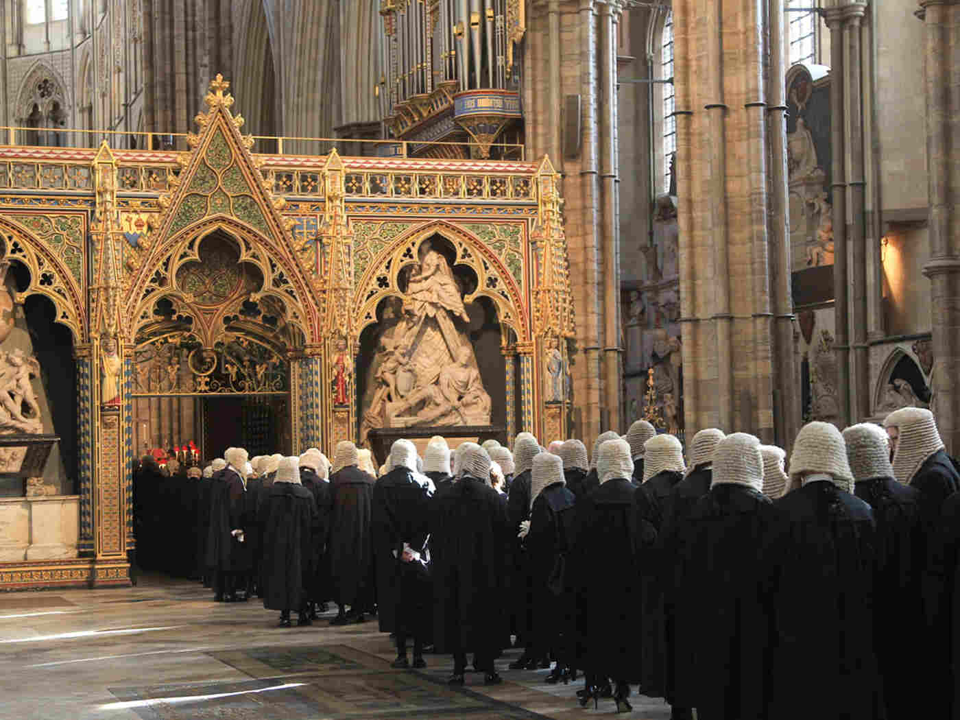 Queen's Counsel process through the Nave and into the Quire