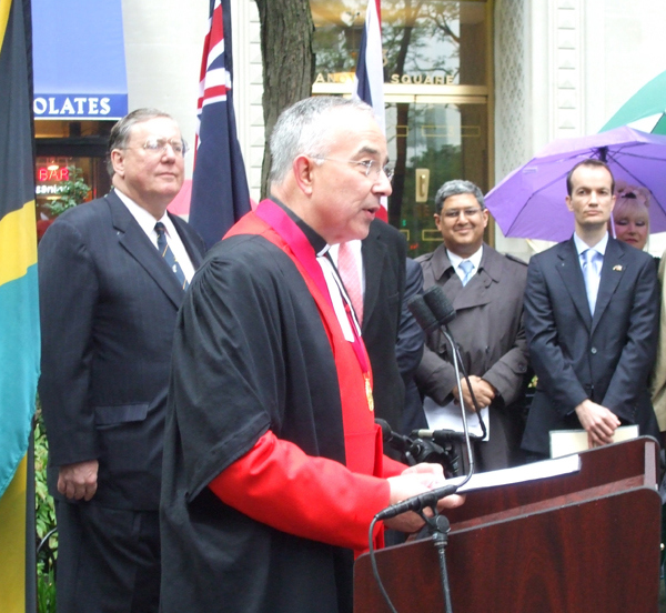 Dean’s tribute to Twin Towers victims