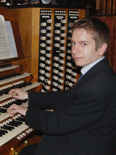 Ben joins Abbey as new Organ Scholar