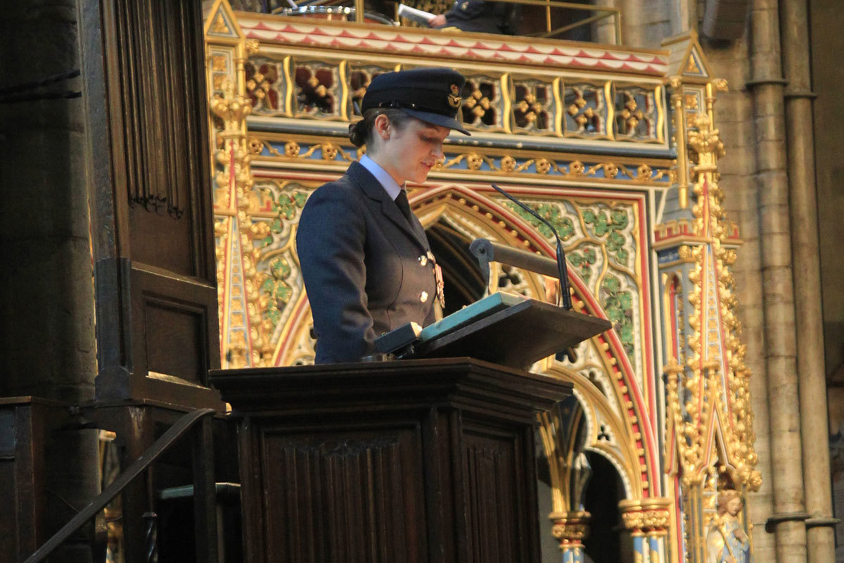 Flight Lieutenant Alexandra Nash reads Isaiah 40: 25-31 from the Nave Pulpit