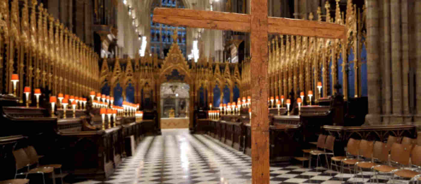 Livestream Holy Week & Easter Services