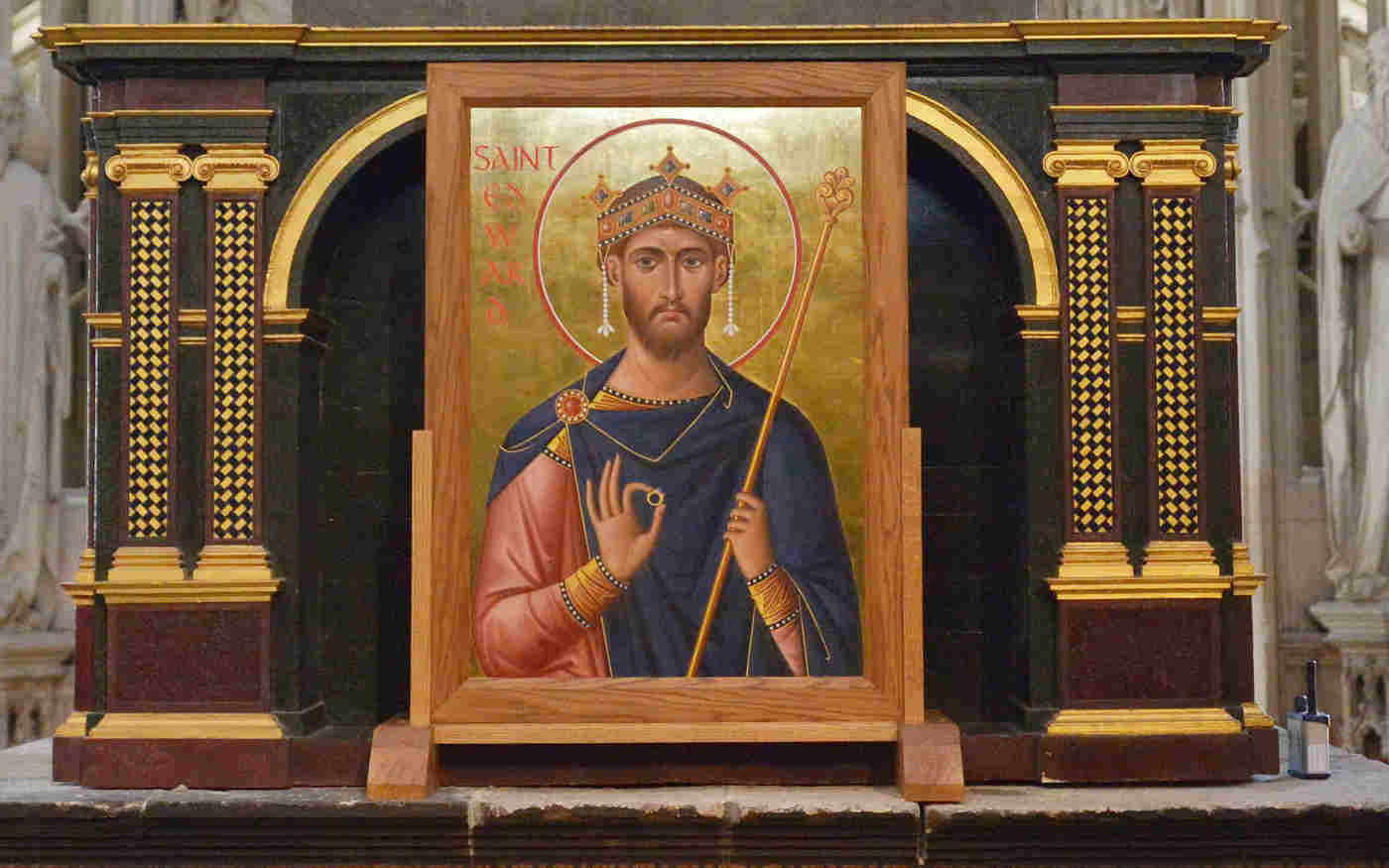 Photograph of an icon of St Edward the Confessor, on his shrine within Westminster Abbey