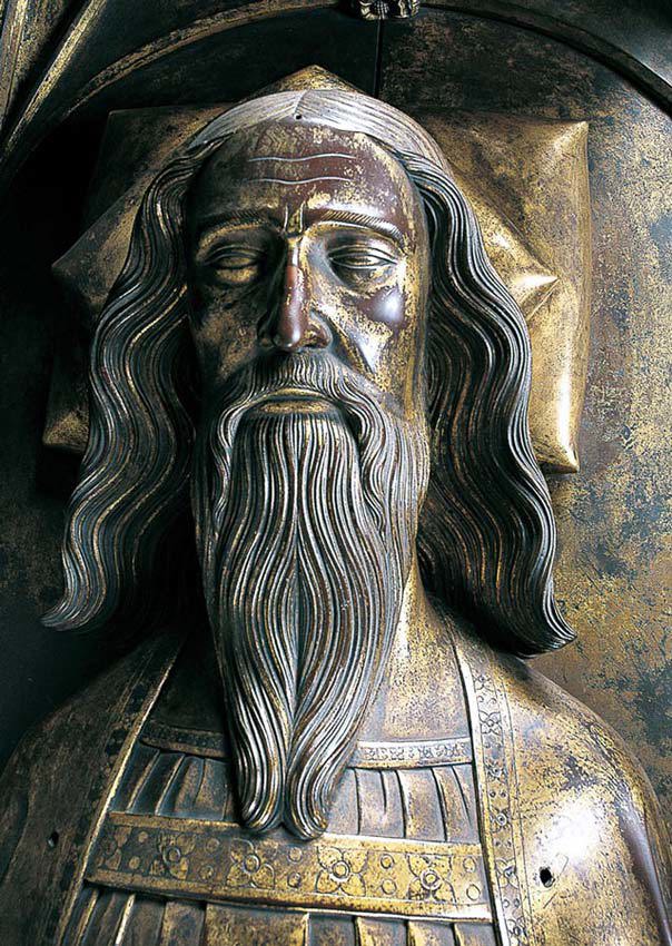 Head of the gilt bronze tomb effigy of Edward III