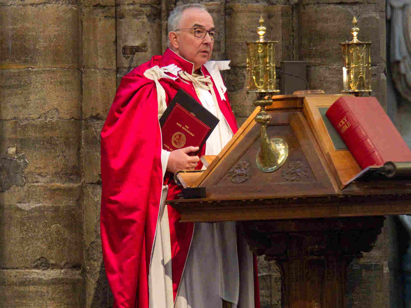 The Dean of the Order, The Very Reverend Dr John Hall, reads The Epistle