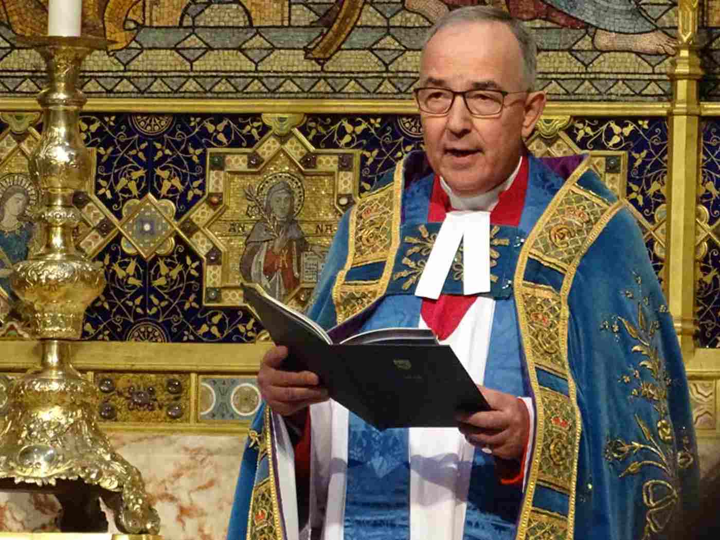 The Dean of Westminster gives The Bidding