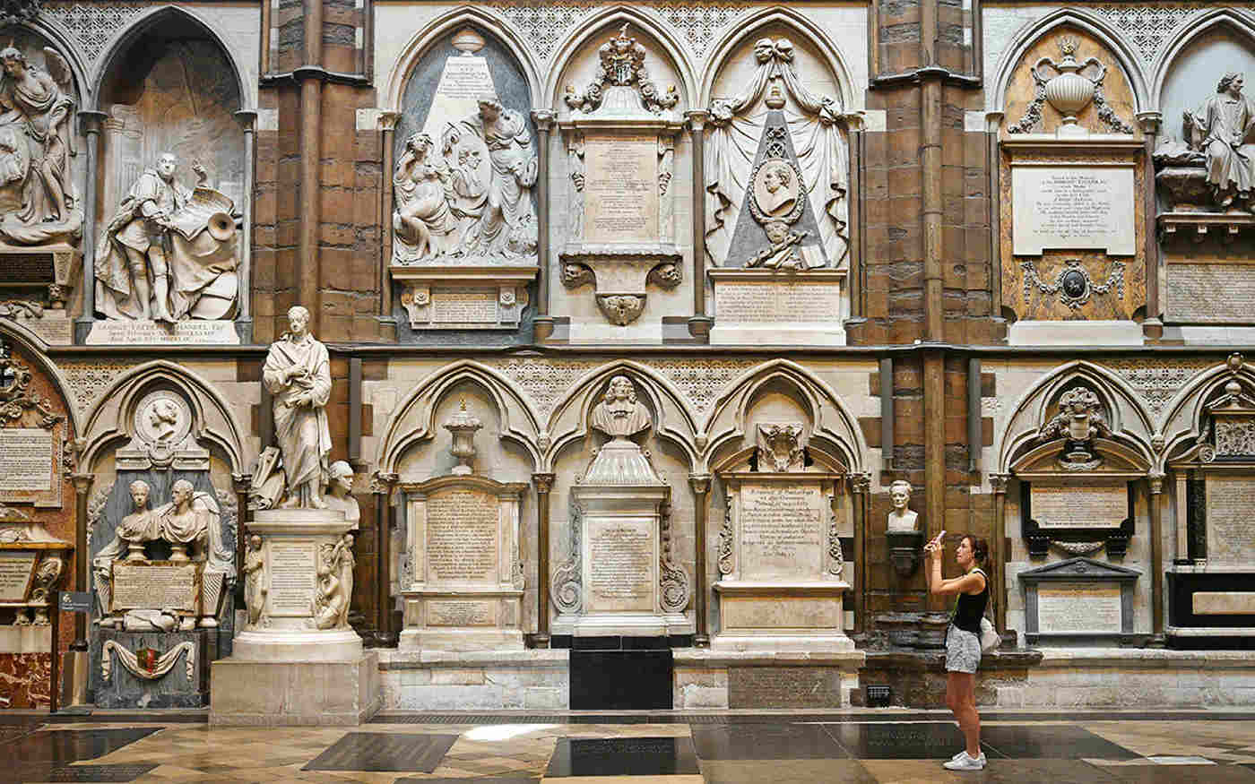 Westminster Abbey celebrates poets and poetry in Voice and Verse events season this autumn