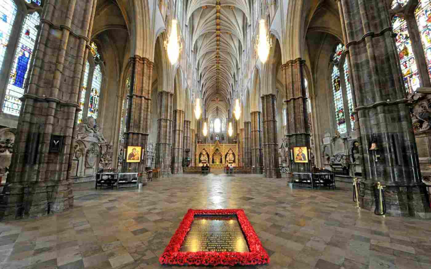 Westminster Abbey takes part in Cathedrals at Night