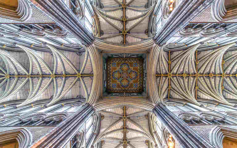 Photograph looking up at the Lantern within Westminster Abbey