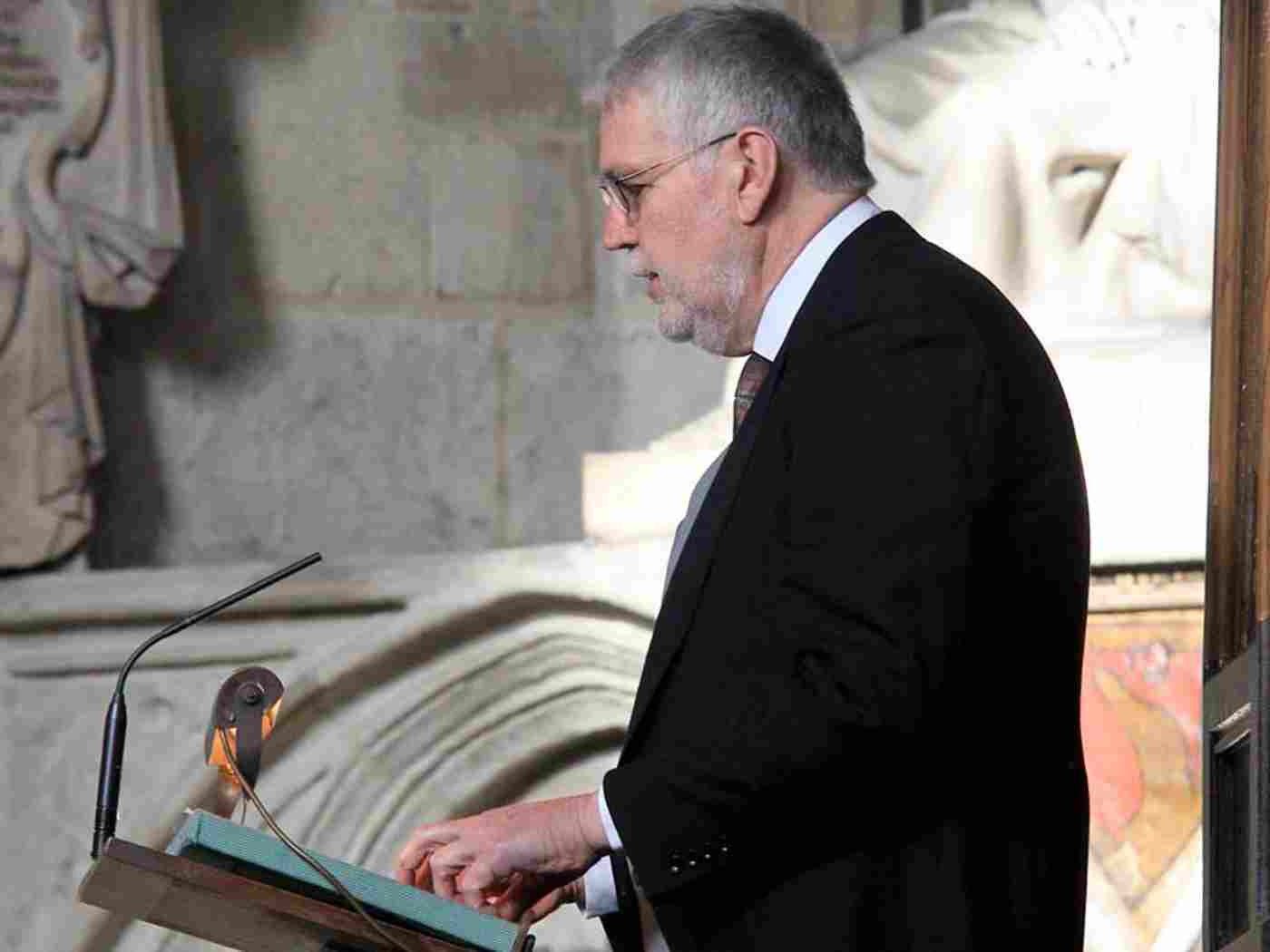 Sir David Green reads Ecclesiastes 12: 1–7