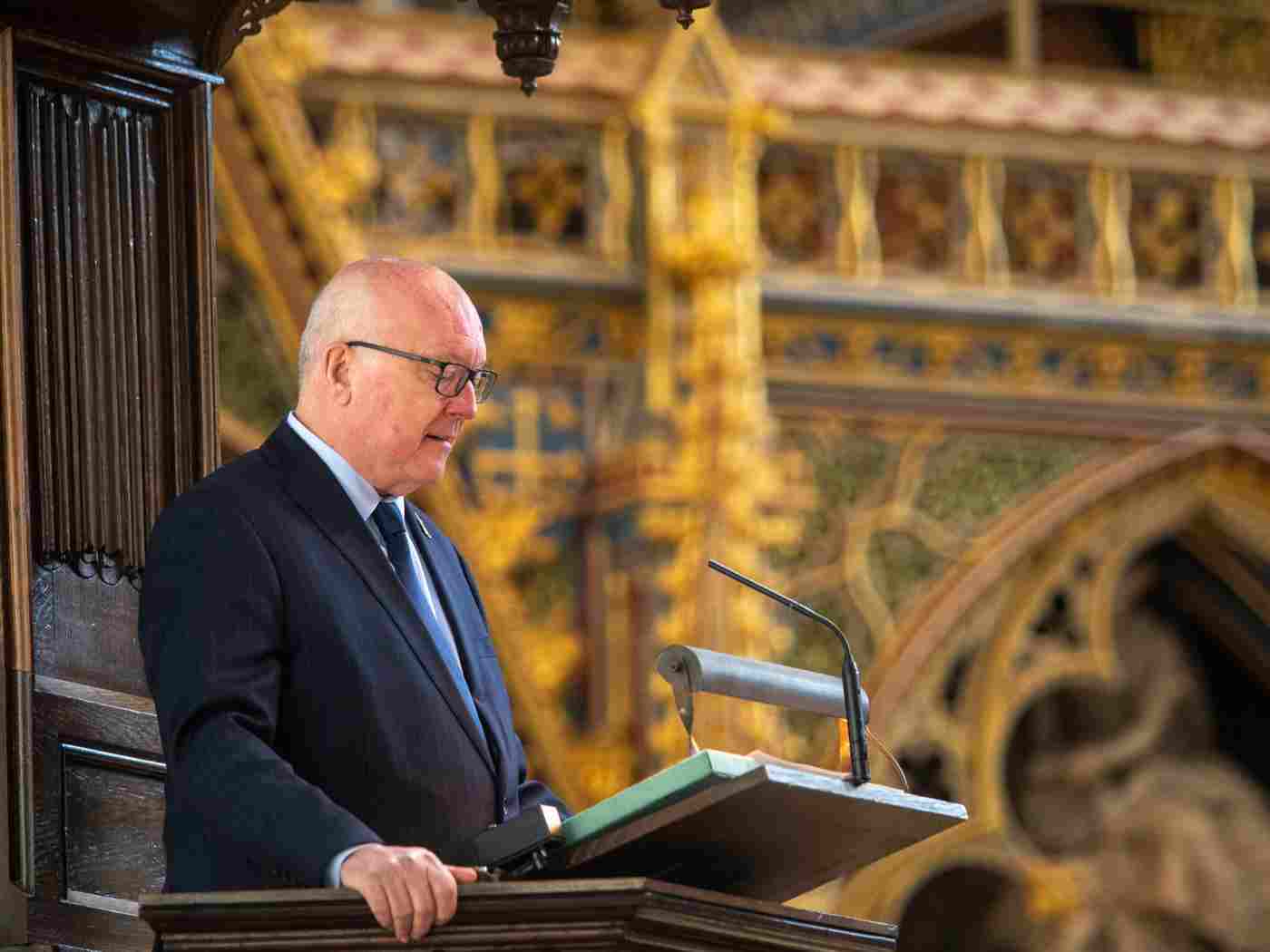 George Brandis QC, High Commissioner for Australia, reads Zephaniah 3: 14-20