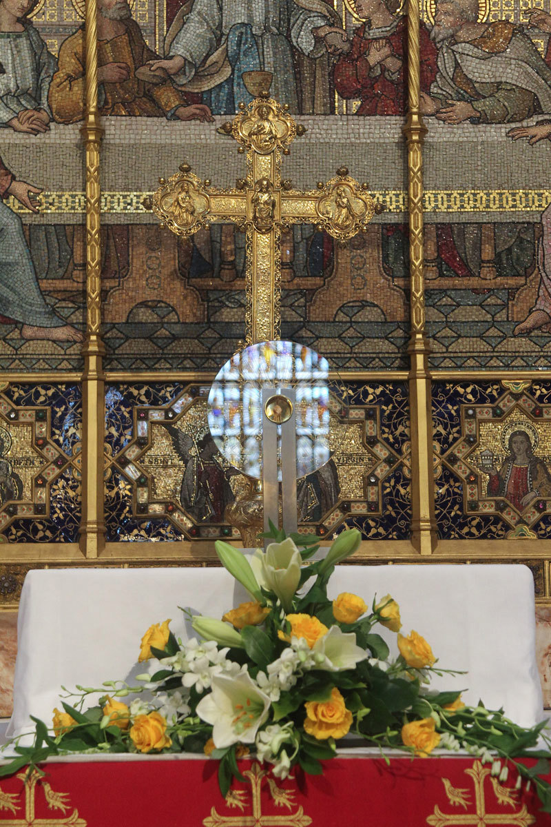 The Relic of St Thomas Becket placed on the High Altar