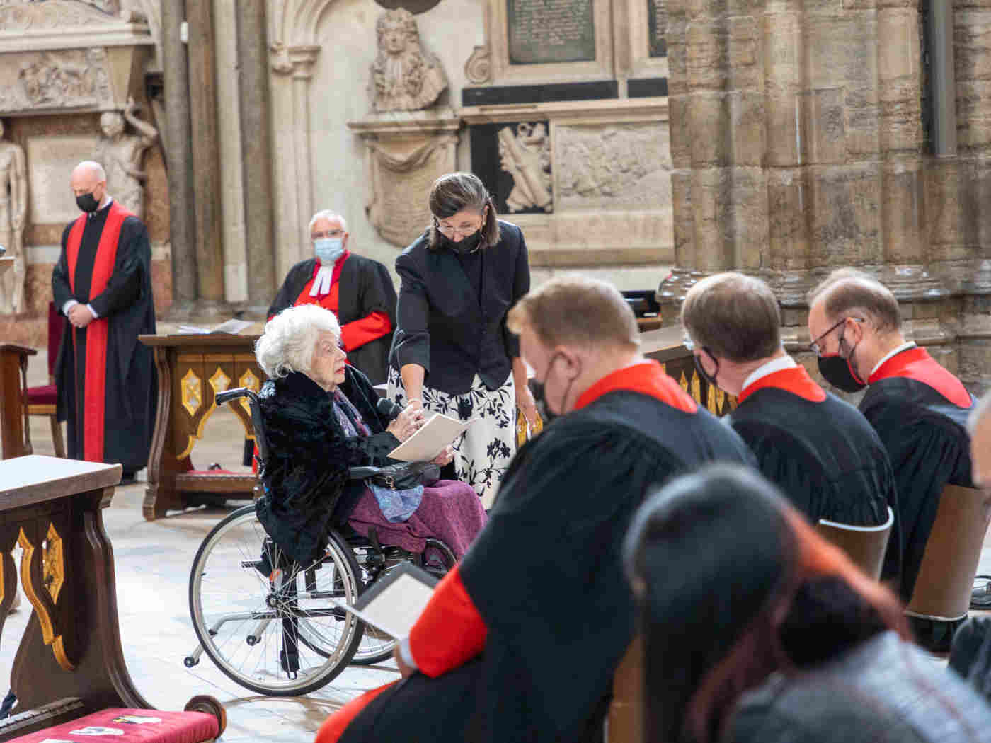Lady Bannister gives a reading