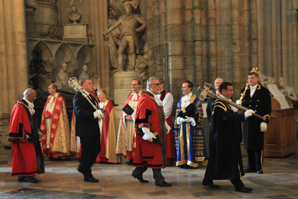 The procession enters the Abbey Church