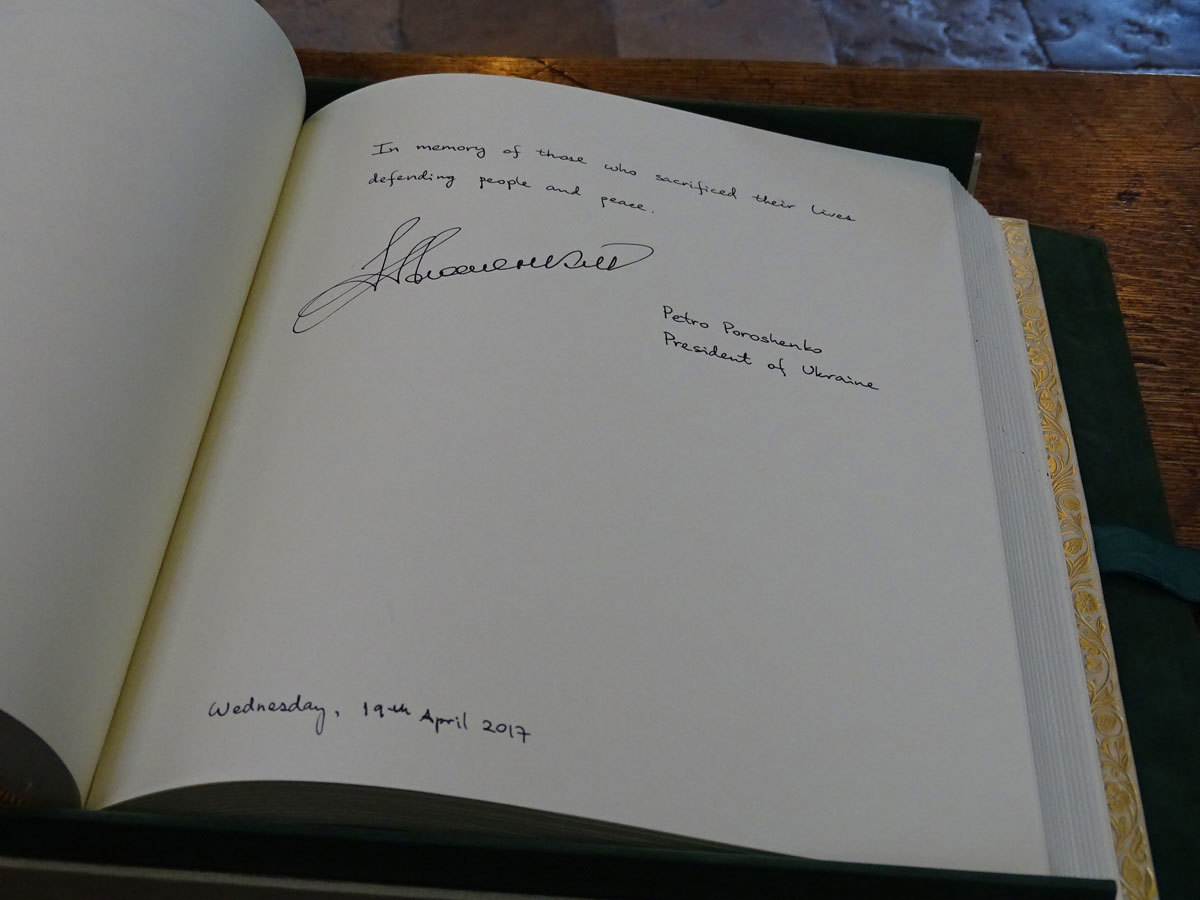 The signature of The President of Ukraine, His Excellency Petro Poroshenko, in Westminster Abbey's Distinguished Visitors' Book