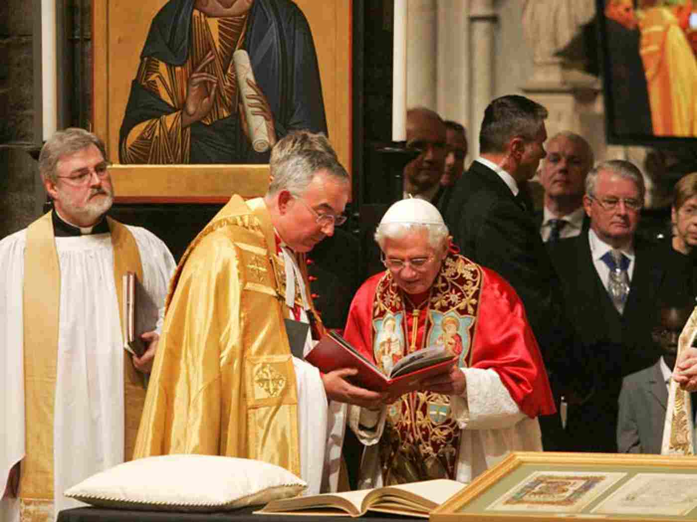 The Dean presents the Pope with an Abbey gift: a bound copy of illustrations from the 14th Century manuscript, the Litlyngton Missal