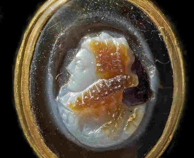 Photograph of Elizabeth I on the 'so-called Essex ring', part of Westminster Abbey's collection