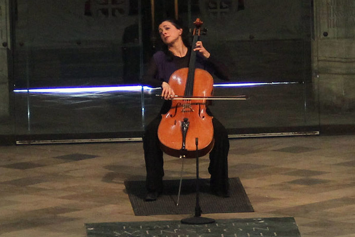 Natalie Clien, cellist, plays Song of the Birds and Bach's Prelude from Cello Suite in G bwv 1007