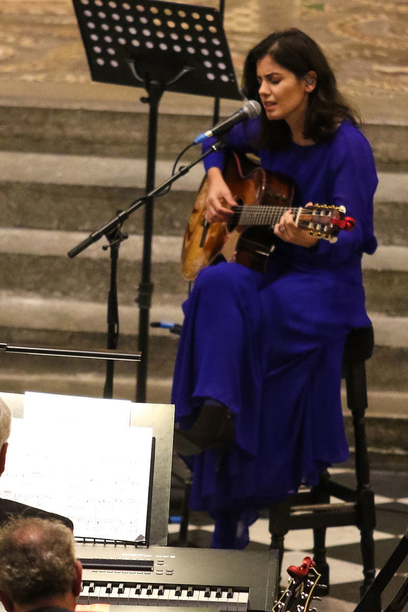 Katie Melua sings The Closest Thing to Crazy by Mike Batt