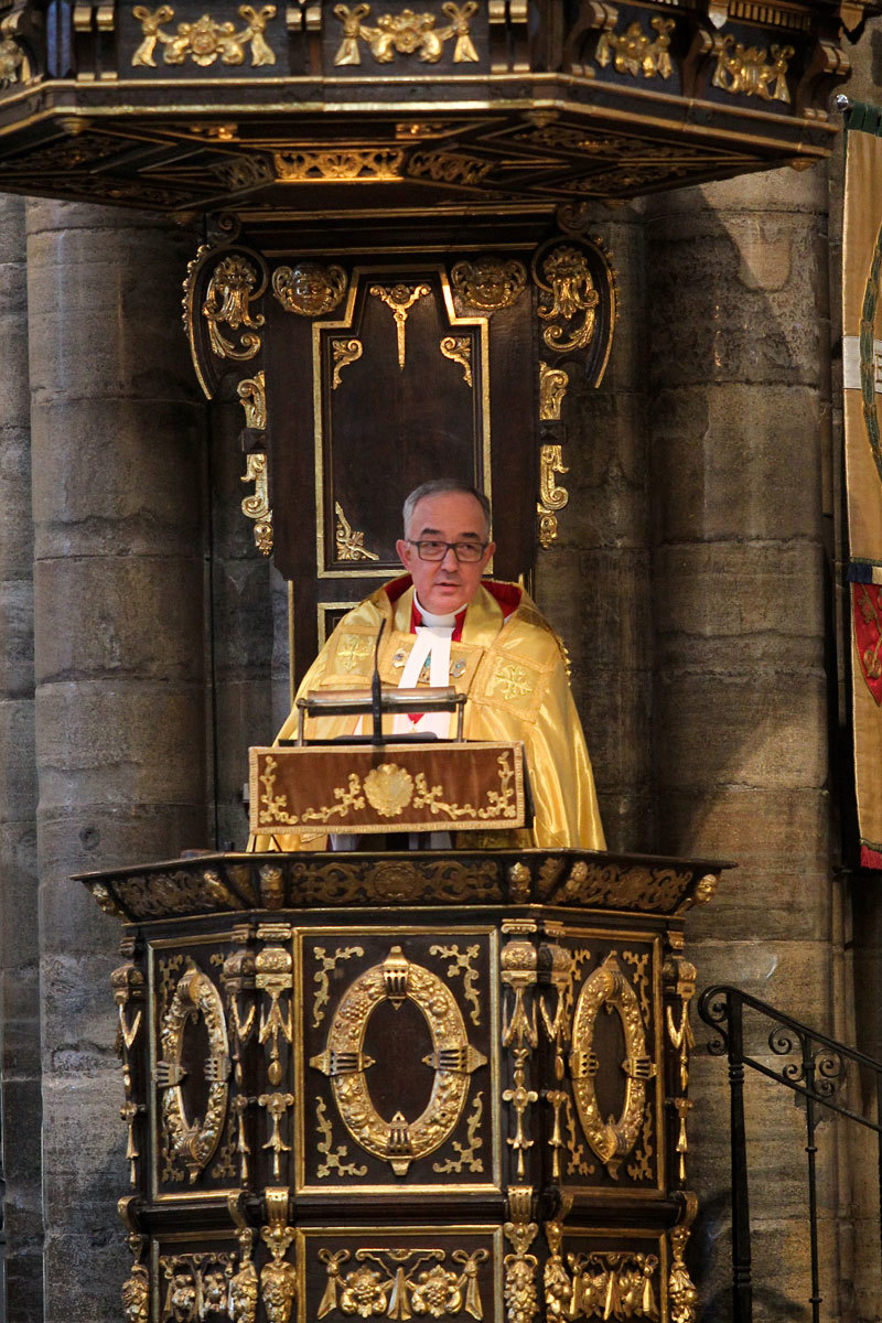 The Dean of Westminster, the Very Reverend Dr John Hall, gives the Sermon