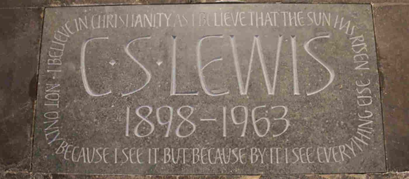 Royal Commonwealth Society Chair reads for Abbey podcast