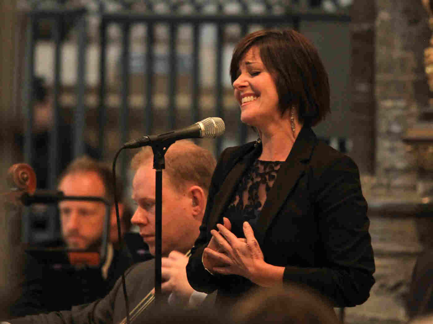 Ruthie Henshall sings I'll be Seeing You by Sammy Fain and Irving Kahal, with the BBC Concert Orchestra