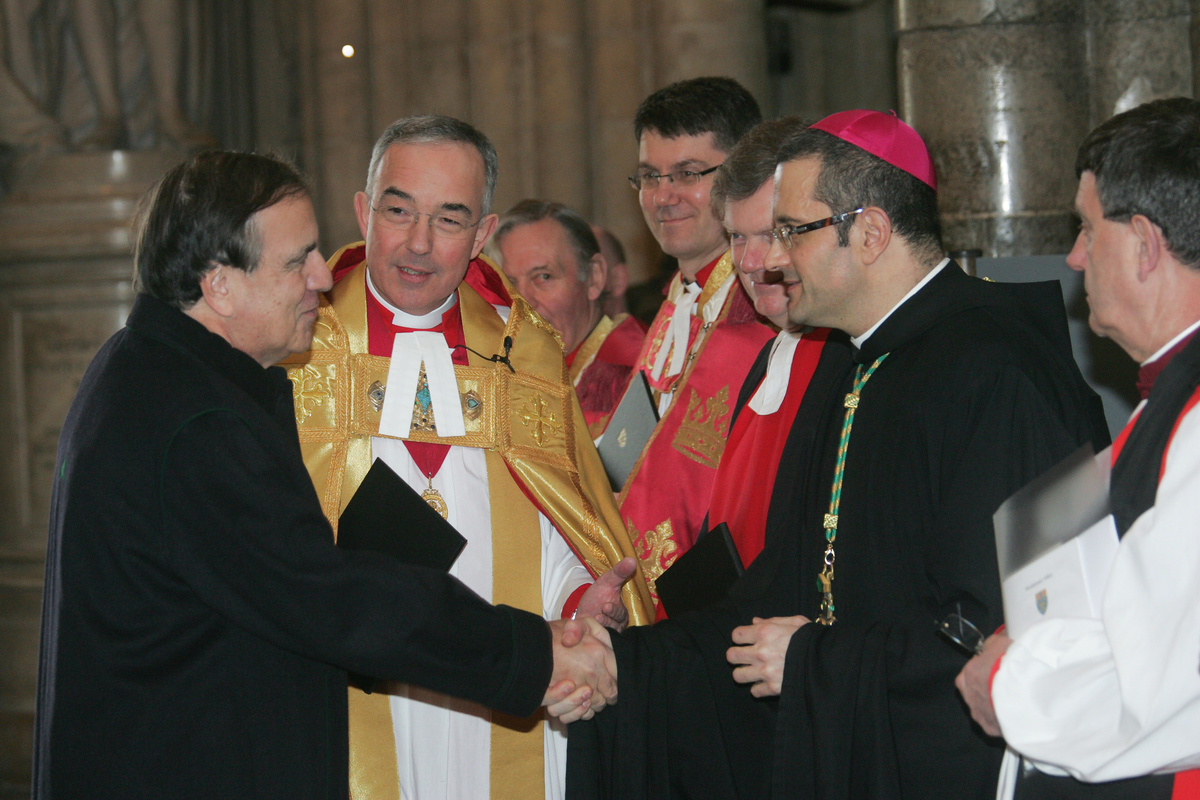 Abbey hosts the Lighting of the Benedictine Torch
