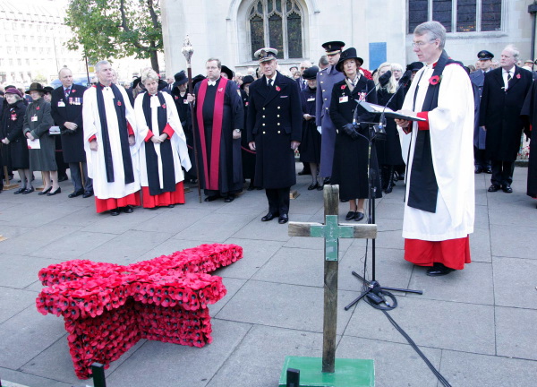 Duke of Edinburgh opens Field of Remembrance