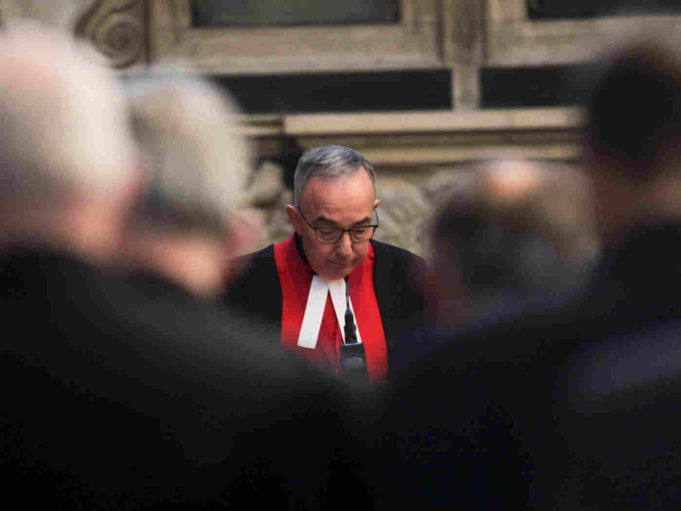 The Very Reverend Dr John Hall, Dean of Westminster, conducts the service