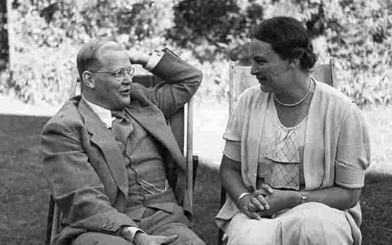 Dietrich Bonhoeffer: The making of a modern marty