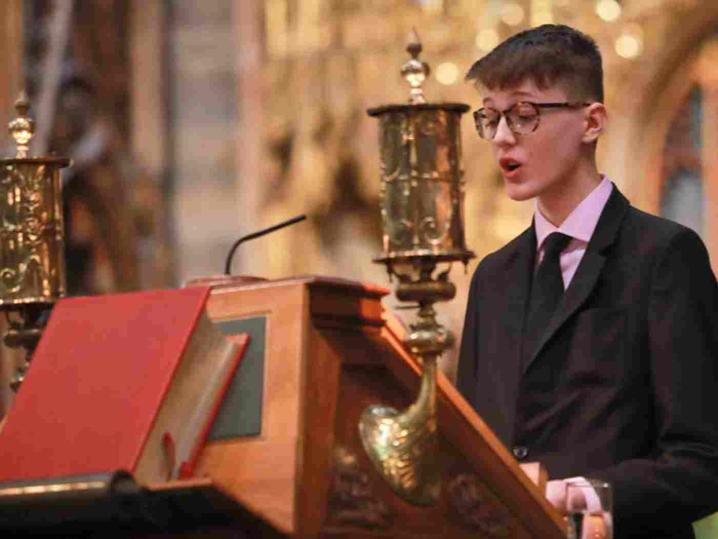 Peter Heywood reads from 1 Corinthians 13